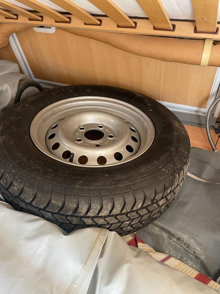 VENDIDO DETHLEFFS Camper 490 MOVER y PANEL SOLAR - Imagen 14