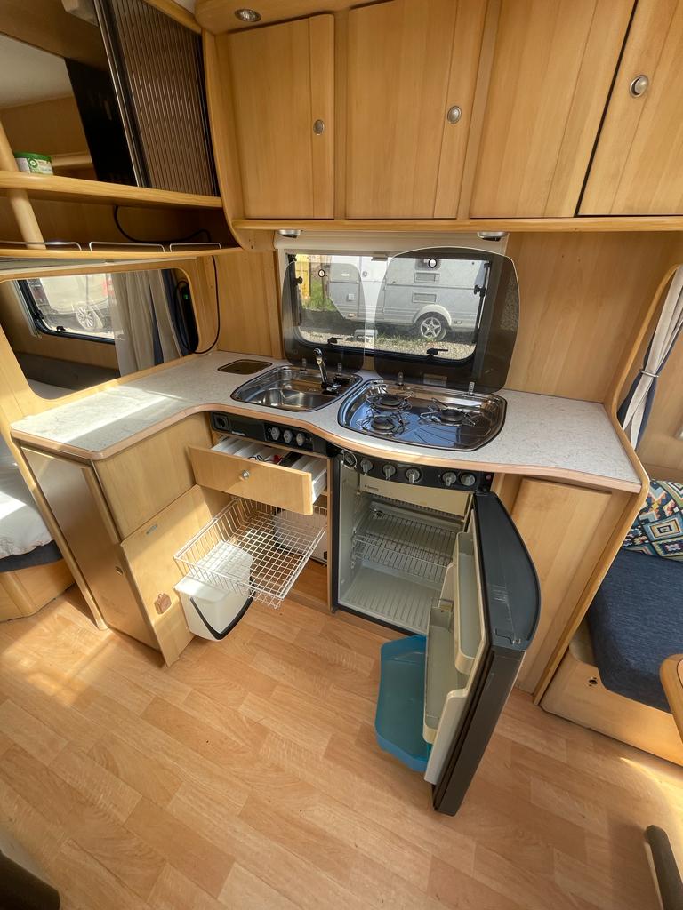 VENDIDO DETHLEFFS Camper 490 MOVER y PANEL SOLAR - Imagen 8