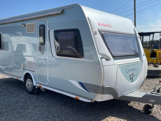 VENDIDO DETHLEFFS BEDUIN 490  MOVER/TOLDO